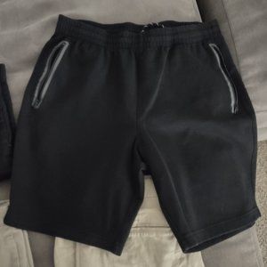 Old Navy Active Shorts Black Large
